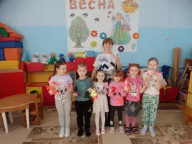 Воспитательницы детского сада «Родничок» учат малышей понимать культуру других народов