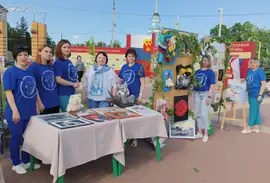 В селе Красное прошел фестиваль традиционной народной культуры и русского гостеприимства "Краснинский самовар"