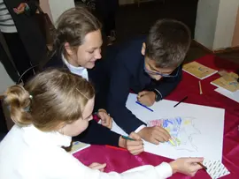 В городском дворце культуры города Липецка дан старт проекту "Шаг навстречу"