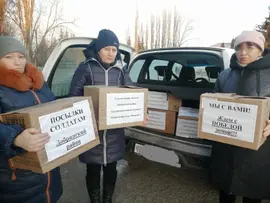 Нина Александровна Гущина поздравила всех неравнодушных активных жителей села с Днём ДОБРОВОЛЬЦА