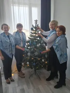 Представительница Краснинского отделения Союза женщин поучаствовали в Елке желаний