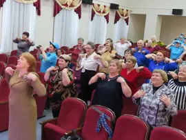 Праздник «Серебряные нити» собрал в центре культуры и досуга села Волово участников проекта «Активное долголетие»