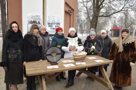 27 января у входа в городской парк Усмани проходила акция «Блокадный хлеб»