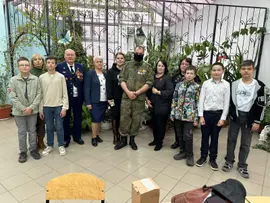 Патриотическая встреча прошла в ДДТ "Октябрьский"