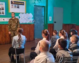 Члены Союза женщин России Липецкого регионального отделения Тербунского округа провели героико-патриотические часы