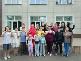 В селе Плоты: «Мир, счастье, смех!»