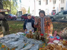 В честь Дня пожилого человека в Воловском округе состоялась праздничная выставка-ярмарка «Дары осени»
