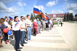 В Добровском районе отметили День Государственного флага