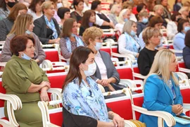 Встреча губернатора Липецкой области Игоря Артамонова с представительницами регионального Союза женщин прошла сегодня в «Унионе»