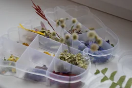 Ученица 10 класса лицея села Хлевное создаёт уникальной красоты бижутерию