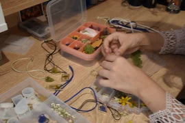 Ученица 10 класса лицея села Хлевное создаёт уникальной красоты бижутерию