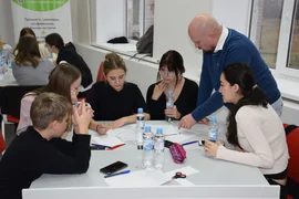 Я б в предприниматели пошёл, пусть меня научат