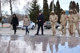 Цветы к каждому воинскому мемориалу защитникам Отечества