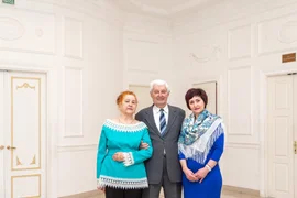 В Липецком городском отделении "Союза женщин Липецкой области" чествовали липчан, отметивших 65 лет супружеской жизни