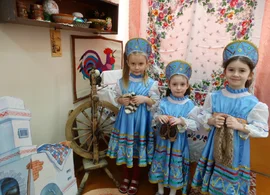 Воспитательницы детского сада «Родничок» учат малышей понимать культуру других народов