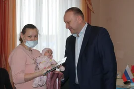В Добровском районе стартовала акция Подарок новорождённому