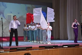 На сцене Хлевенского Центра культуры и досуга  прошел концерт «Мелодия души и сердца»