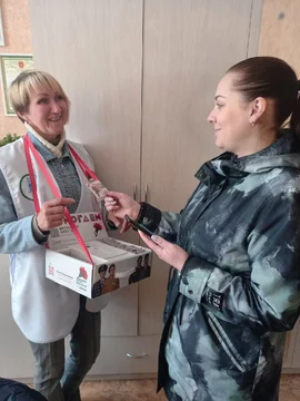 6 мая члены актива Союза женщин Елецкого района  приняли участие в Всероссийской акции "Красная гвоздика"