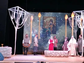 26 мая на сцене задонского Дома культуры состоялся показ  спектакля "Сказ о Петре и Февронии"