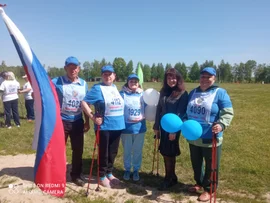 На территории туристско-развлекательного комплекса „Заречье“ в Добром собрались физкультурники серебряного возраста