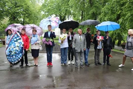 1 июня члены СЖЛО приняли участие в возложении венка к памятнику