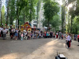 2 июня в рамках социального проекта "Добрый двор" состоялся традиционный праздник, посвященный Дню защиты детей