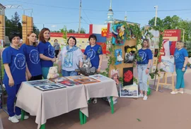 В селе Красное прошел фестиваль традиционной народной культуры и русского гостеприимства "Краснинский самовар"
