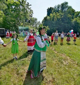 В селе Спасское Воловского района  прошёл ежегодный фестиваль этнокультуры "Зелёные святки"
