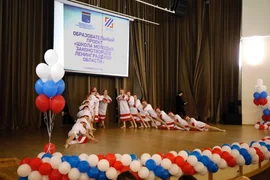На базе Ленинградского государственного университета состоялось проведение образовательного проекта «Школа молодых законотворцев