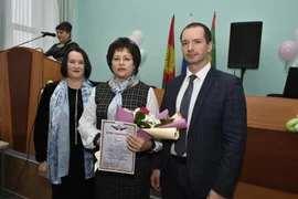 Накануне  Дня матери лучших мам Добринского района пригласили в большой зал администрации района