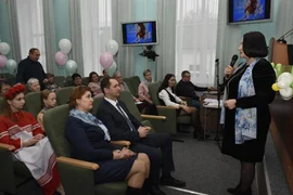 Накануне  Дня матери лучших мам Добринского района пригласили в большой зал администрации района