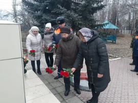 День Неизвестного Солдата отмечается в нашей стране 3 декабря