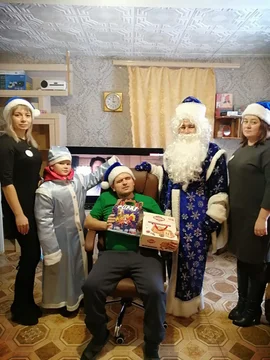 Сладкий подарок с символом 2023 года был подарен Злобину Максиму