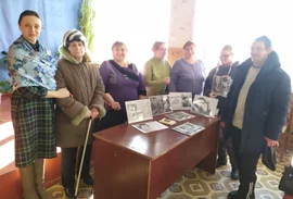 Актив Усманского женсовета свой визит в Усманский филиал Всероссийского общества слепых посвятил темам патриотизма