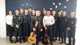В Усманском районе прошел литературно-музыкальный вечер - "Поющий нерв эпохи"