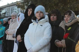 В Добром, у мемориала погибшим в годы Великой Отечественной войны, состоялся митинг