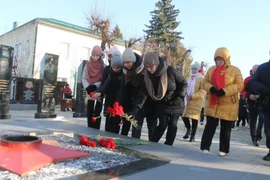 В Добром, у мемориала погибшим в годы Великой Отечественной войны, состоялся митинг