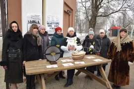 27 января у входа в городской парк Усмани проходила акция «Блокадный хлеб»