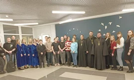 В Молодежном центре состоялась встреча молодежи со священниками Усманского Церковного округа