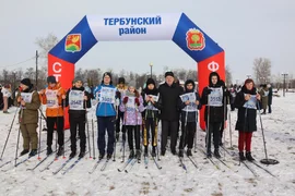 Жители Тербунского района присоединились к традиционной всероссийской акции «Лыжня России»