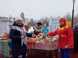 В последний день Масленицы в с. Волово прошел гастрономический фестиваль «Блин кружевной»