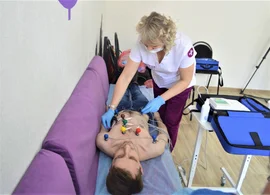 Врачи медцентров Липецка объединились во Всемирный день здоровья в Есенинке