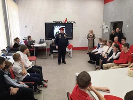 В Данковской средней общеобразовательной школе №1 прошли уроки памяти