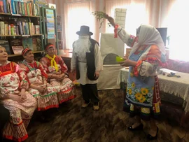 Фольклорные посиделки «Красная горка»