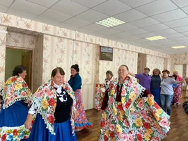 Для участников клуба «Серебряный возраст» была организована развлекательная программа «Любовь награда для души»