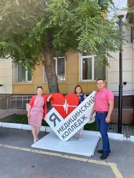 Активистки Союза Женщин Липецкой области организовали и провели встречу с директором Липецкого Медицинского колледжа
