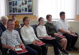 В рамках акции «Мы - граждане России!» в УМВД России по г. Липецку состоялось торжественное вручение первого паспорта юным липчанам