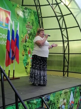 В Воловском районе прошли праздничные и патриотические мероприятия ко Дню Государственного флага