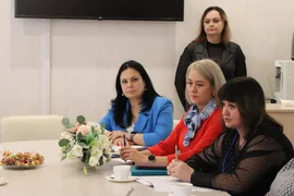 Активом Елецкого районного отделения Союза женщин организована встреча с матерями и жёнами военнослужащих – участников специальной военной операции.