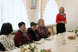 Активом Елецкого районного отделения Союза женщин организована встреча с матерями и жёнами военнослужащих – участников специальной военной операции.